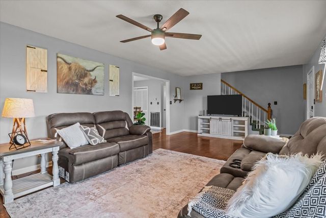5455 Bales Rd, Cunningham, TN 37052