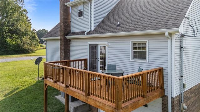 5455 Bales Rd, Cunningham, TN 37052