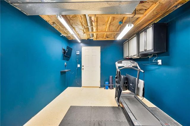 12 Railroad Row, Warwick, RI 02886