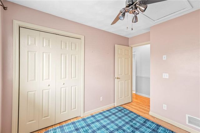 12 Railroad Row, Warwick, RI 02886