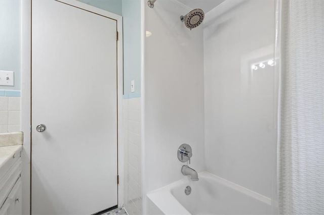 210 Poplar Street, Catasauqua Boro, PA 18032