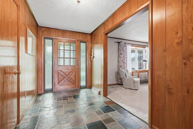 210 Poplar Street, Catasauqua Boro, PA 18032