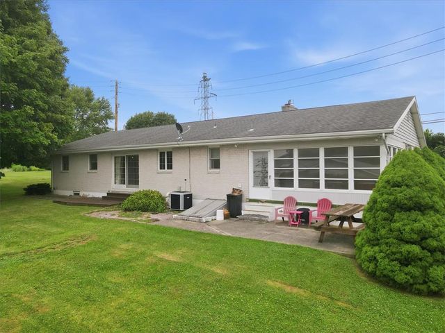 210 Poplar Street, Catasauqua Boro, PA 18032