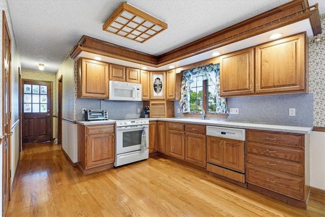 210 Poplar Street, Catasauqua Boro, PA 18032