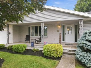 210 Poplar Street, Catasauqua Boro, PA 18032