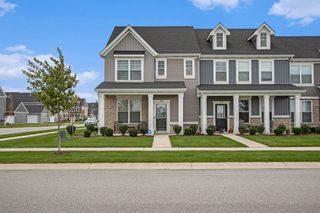 1053 E 117th Lane, Crown Point, IN 46307