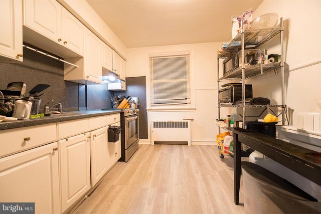 8207 WILLIAMS AVE, Philadelphia, PA 19150