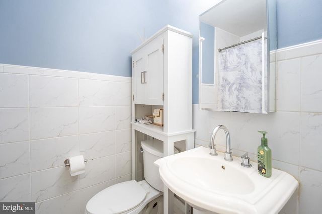 8207 WILLIAMS AVE, Philadelphia, PA 19150