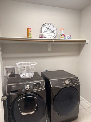 5437 W Wedge Wood Drive, Haltom City, TX 76137