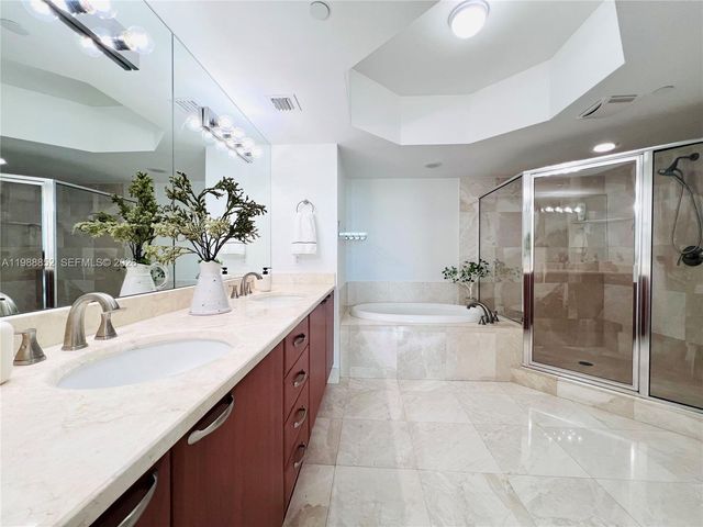 3301 NE 183rd St 905, Aventura, FL 33160