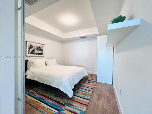 3301 NE 183rd St 905, Aventura, FL 33160