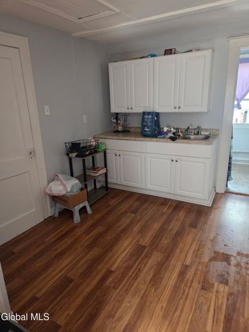 99 Southern Boulevard, Albany, NY 12209