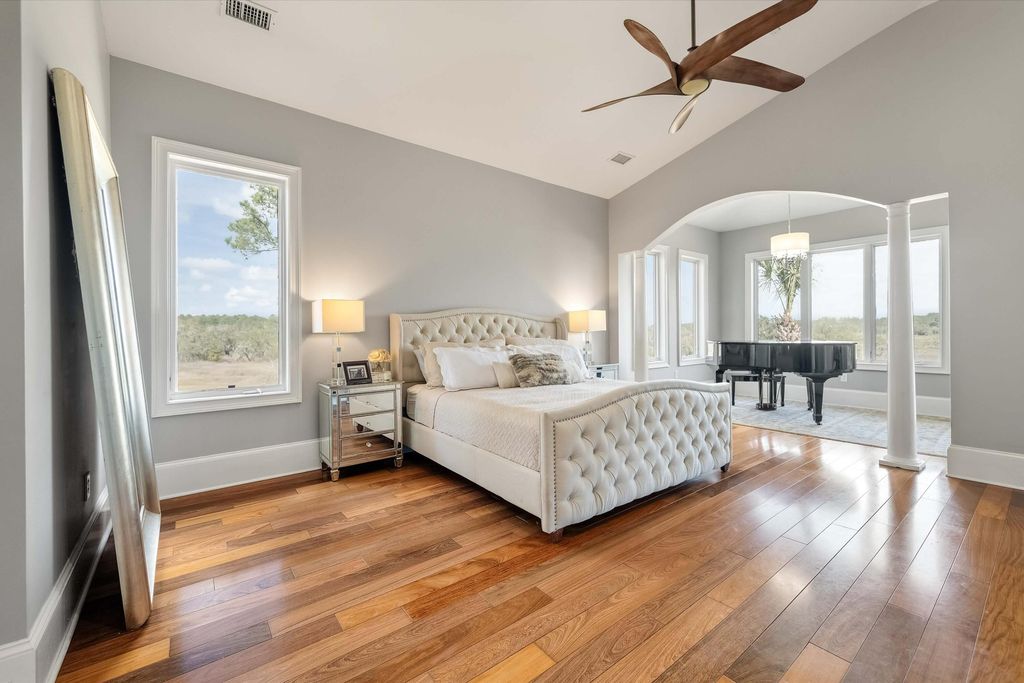 Image 21 of property listing at 6411 China Back Lane, Meggett, SC 29449