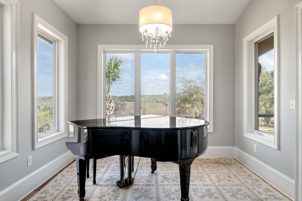 Image 26 of property listing at 6411 China Back Lane, Meggett, SC 29449