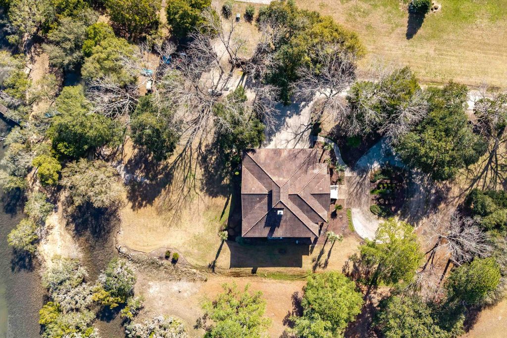 Image 61 of property listing at 6411 China Back Lane, Meggett, SC 29449