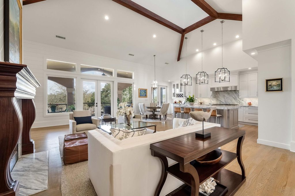 Image 8 of property listing at 6411 China Back Lane, Meggett, SC 29449