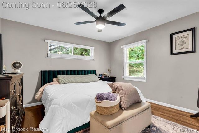 28403 Peppermill Road, Farmington Hills, MI 48331