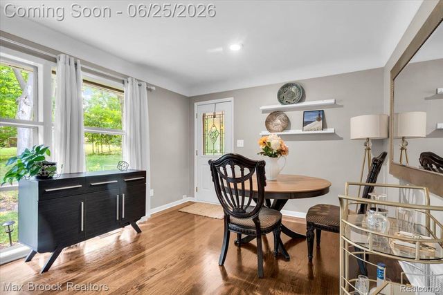 28403 Peppermill Road, Farmington Hills, MI 48331