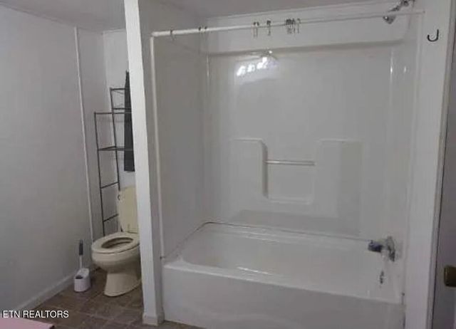 4563 Cherokee Drive, Strawberry Plains, TN 37871