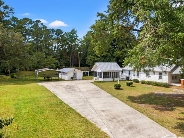 1073 Causey Rd., Conway, SC 29526
