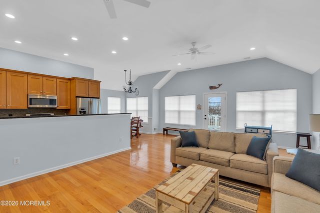 412 Broadway, Point Pleasant Beach, NJ 08742