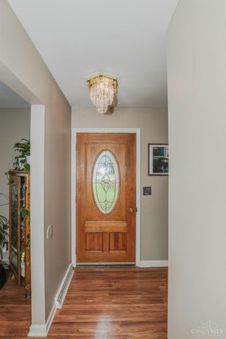 302 Apache Trail, Miami Twp, OH 45140