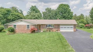 302 Apache Trail, Miami Twp, OH 45140