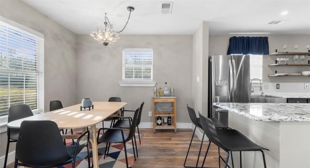 274 Old Austin TRL, Elgin, TX 78621