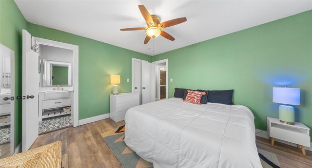 274 Old Austin TRL, Elgin, TX 78621