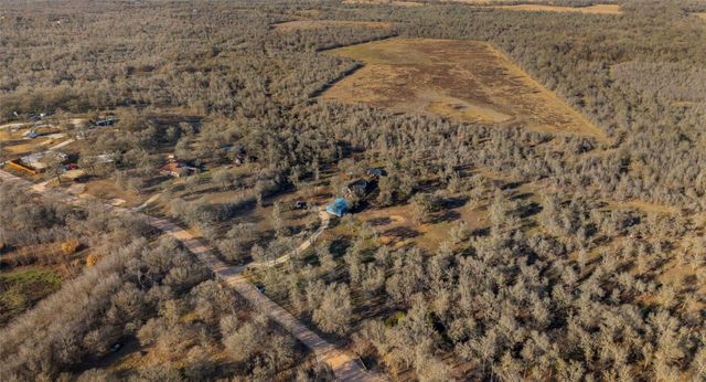 274 Old Austin TRL, Elgin, TX 78621