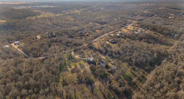 274 Old Austin TRL, Elgin, TX 78621