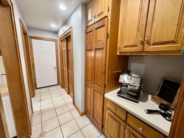 478 SKYLINE BOULEVARD, Green Bay, WI 54302