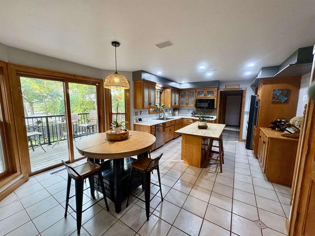 478 SKYLINE BOULEVARD, Green Bay, WI 54302