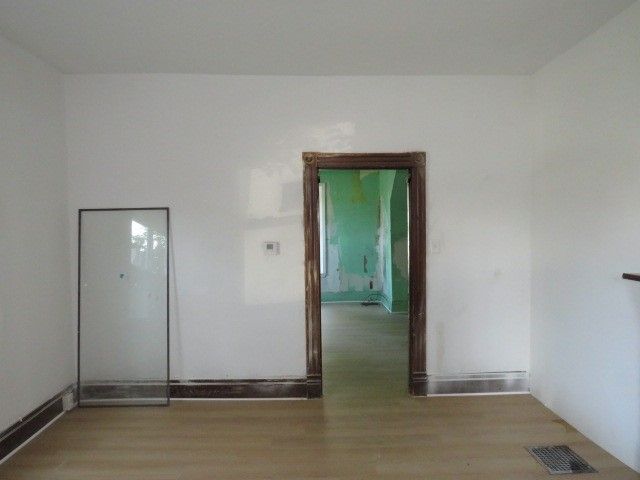 1250 Summerlea Ave, City Of Washington, PA 15301