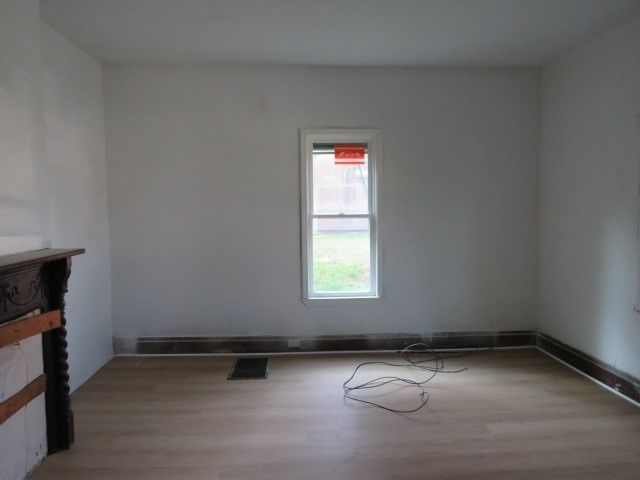 1250 Summerlea Ave, City Of Washington, PA 15301