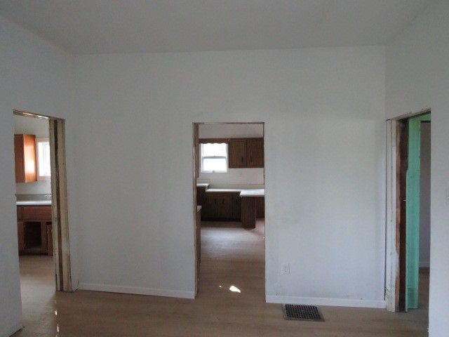 1250 Summerlea Ave, City Of Washington, PA 15301