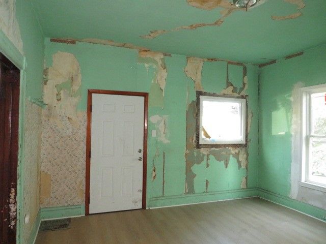 1250 Summerlea Ave, City Of Washington, PA 15301