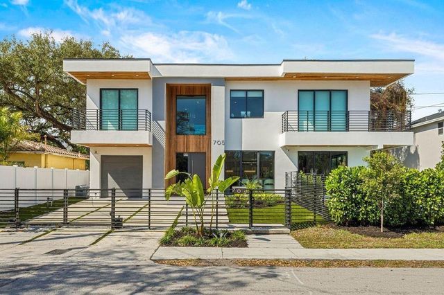 705 SW 8th Terrace, Fort Lauderdale, FL 33315