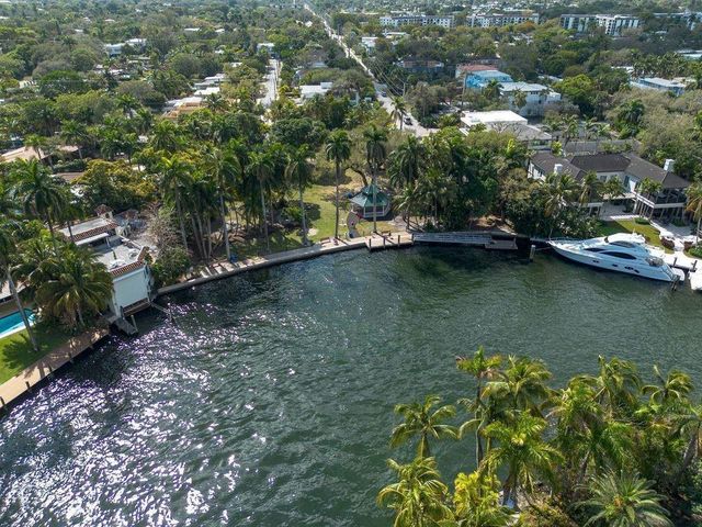 705 SW 8th Terrace, Fort Lauderdale, FL 33315