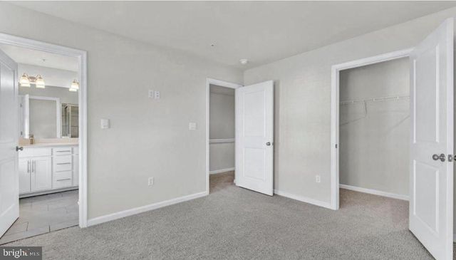 5044 SILVER OAK DR, Baltimore, MD 21237