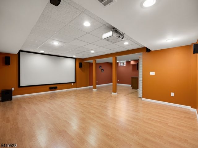 79 Rhyan Dr, Parsippany-troy Hills Twp., NJ 07054