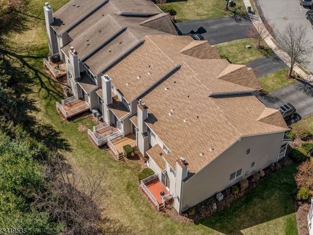 79 Rhyan Dr, Parsippany-troy Hills Twp., NJ 07054