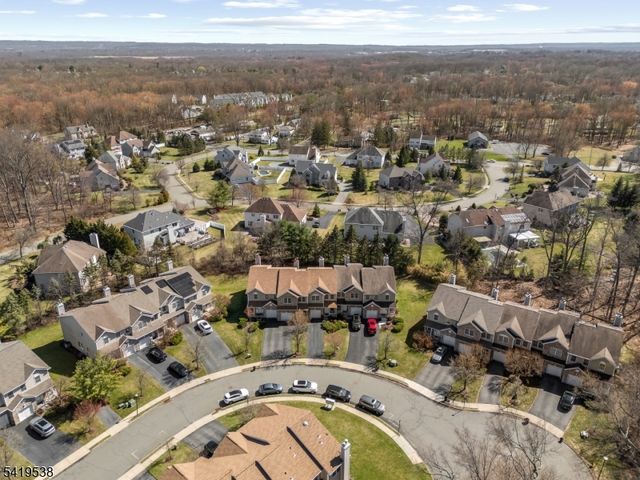 79 Rhyan Dr, Parsippany-troy Hills Twp., NJ 07054