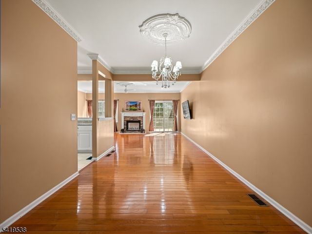 79 Rhyan Dr, Parsippany-troy Hills Twp., NJ 07054