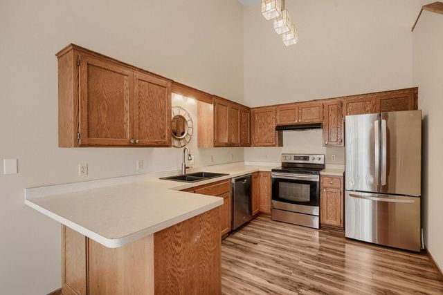 14809 Endicott Way, Apple Valley, MN 55124