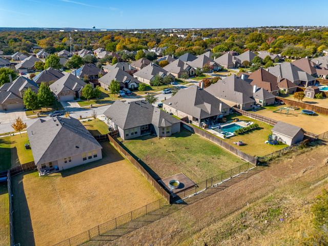 3929 Brookdale Road, Benbrook, TX 76116
