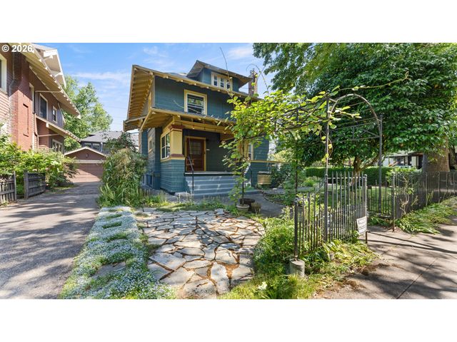 2333 Ne SCHUYLER St, Portland, OR 97212