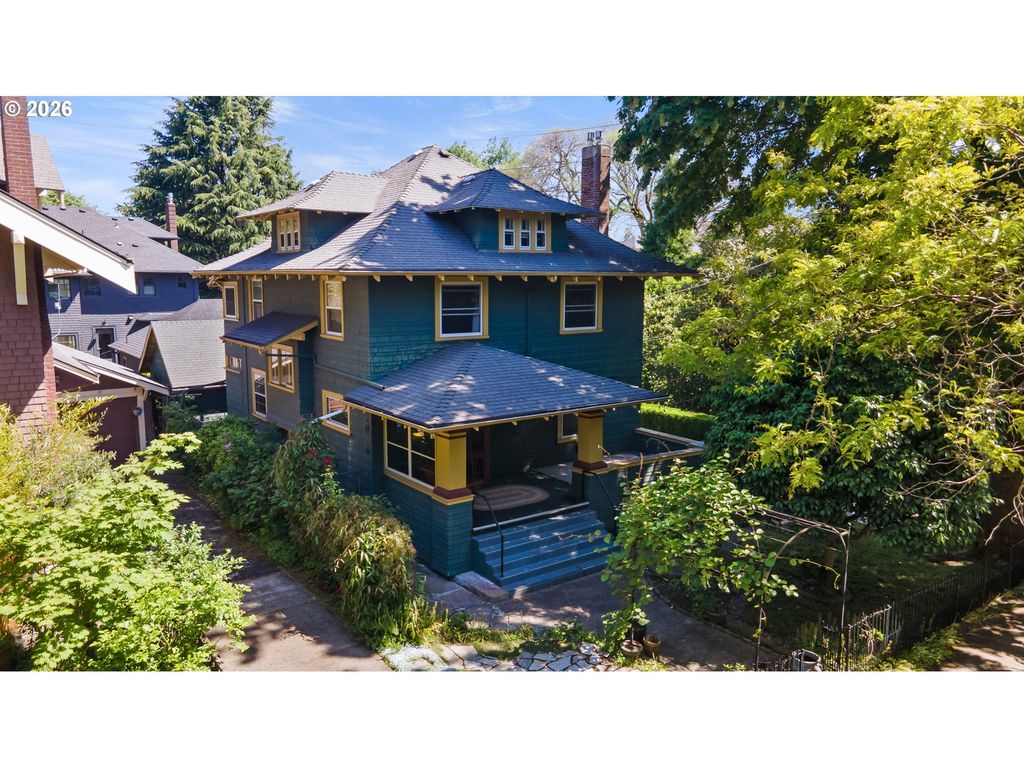 2333 Ne SCHUYLER St, Portland, OR 97212