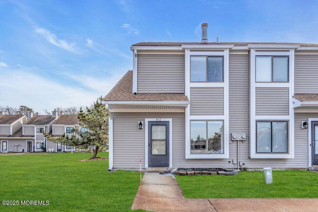 802 Sandra Place, Brick, NJ 08724