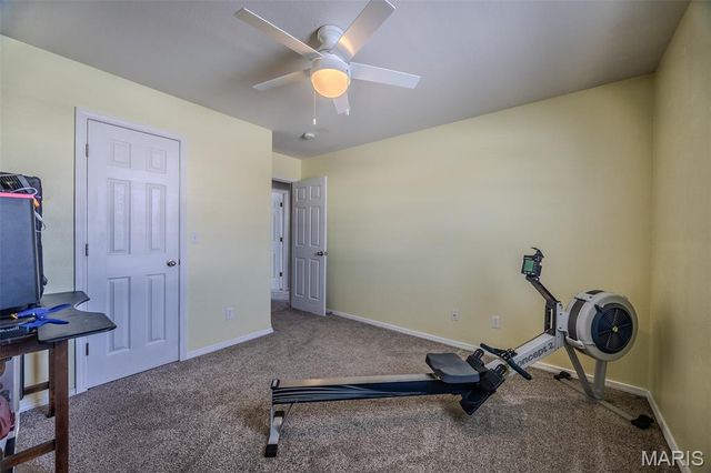 20517 Luna Road, Waynesville, MO 65583